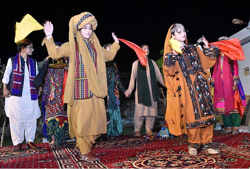 Students of Govt. Girls Little Folks Higher Secondary School performing in a tableau during late PPP MNA Ayaz Soomro Foundation function at Arts Council