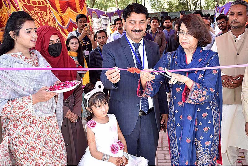 Vice Chancellor Shaheed Mohtarma Benazir Bhutto Medical University Professor Dr. Nusrat Shah inaugurating 1st Research Poster Competition (Poster Exhibition) at Chandka Medical College Gymnastics Hall, organized by SMBBMU Larkana