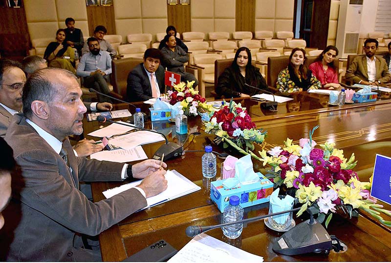 Georg Steiner, Ambassador of Switzerland to Pakistan is addressing to Chamber of Commerce members during his visit