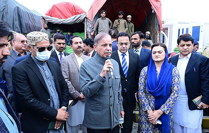Prime Minister Muhammad Shehbaz Sharif visits free flour distribution points established as part of Prime Minister’s Ramzan Relief Package for deserving families