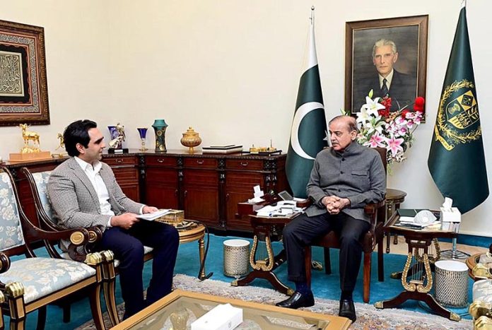 Federal Minister for Industries and Production, Makhdoom Murtaza Mehmood calls on Prime Minister Muhammad Shehbaz Sharif