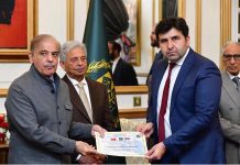 Prime Minister Muhammad Shehbaz Sharif distributing certificates of appreciation among the members of Pakistan's search and rescue teams who rendered services in the earthquake affected areas of Turkiye and Syria