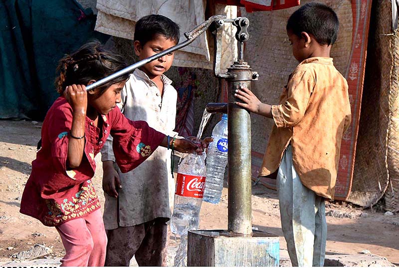 A girl fills a pot with water from a hand pump as the people celebrating World Water Day. World Water Day observed on 22 March since 1993 when the United Nations General Assembly declared 22 March as World Day for Water. The UN and its member nations devote this day to implementing UN recommendations and promoting concrete activities within their countries regarding the world’s water resources