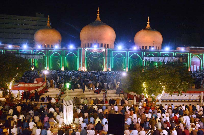 A beautiful view of illuminated New Memon Masjid on the occasion of Shab-e-Barat