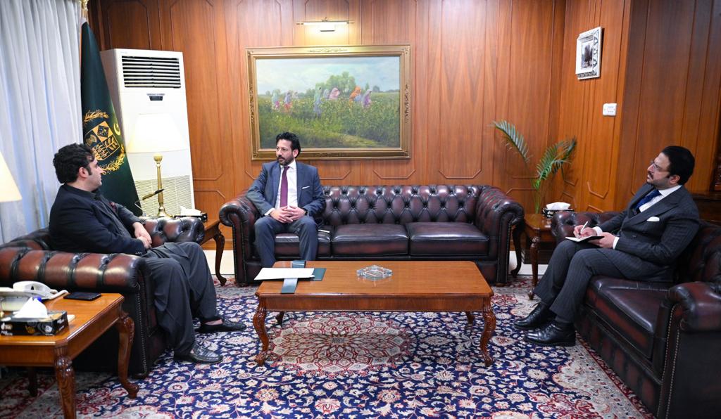 Ambassador designates call on FM