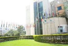 Citizens of OIC member states with extraordinary scientific contributions can apply for awards