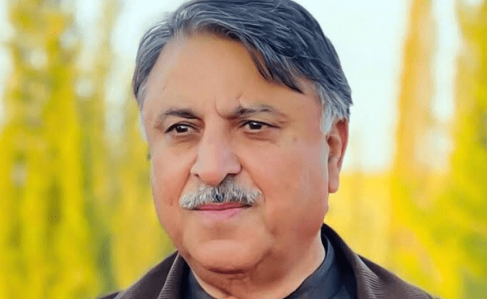 Governor chairs meeting to review performances of federal departments in Balochistan. Governor chairs meeting to review performances of federal departments in Balochistan.