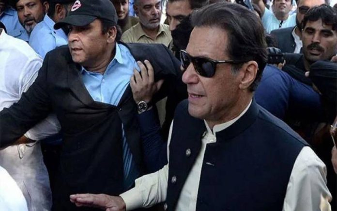 Judge threatening case: Court issues non-bailable arrest warrants against Imran Judge threatening case: Court issues non-bailable arrest warrants against Imran