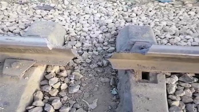 Train service suspended after explosion on railway track near Kotri Train service suspended after explosion on railway track near Kotri