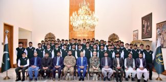 President urges students to enhance their intellectual abilities