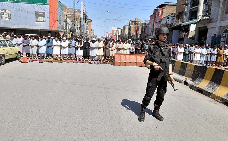 A Large number of people offering 3rd Jumma-Tul-Mubarak prayer of Holy month of Ramzan at Sadar road