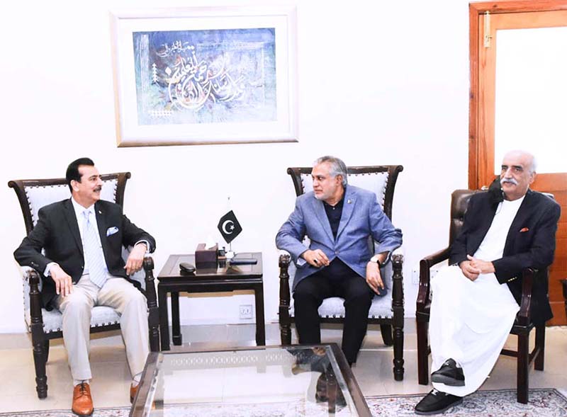 Former Prime Minister Syed Yousuf Raza Gilani and Syed Khurshed Ahmed Shah Federal Minister for Water Resources met Federal Minister for Finance and Revenue Senator Mohammad Ishaq Dar at Finance Division
