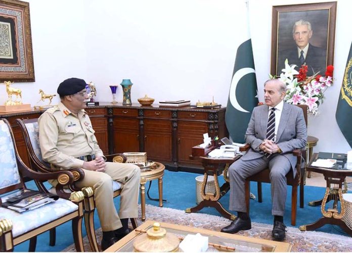 Chairman Joint Chiefs of Staff Committee General Sahir Shamshad Mirza calls on Prime Minister Muhammad Shehbaz Sharif