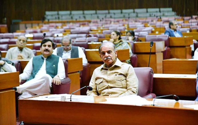 NA offers Fateha for MPs, others who died in various accidents