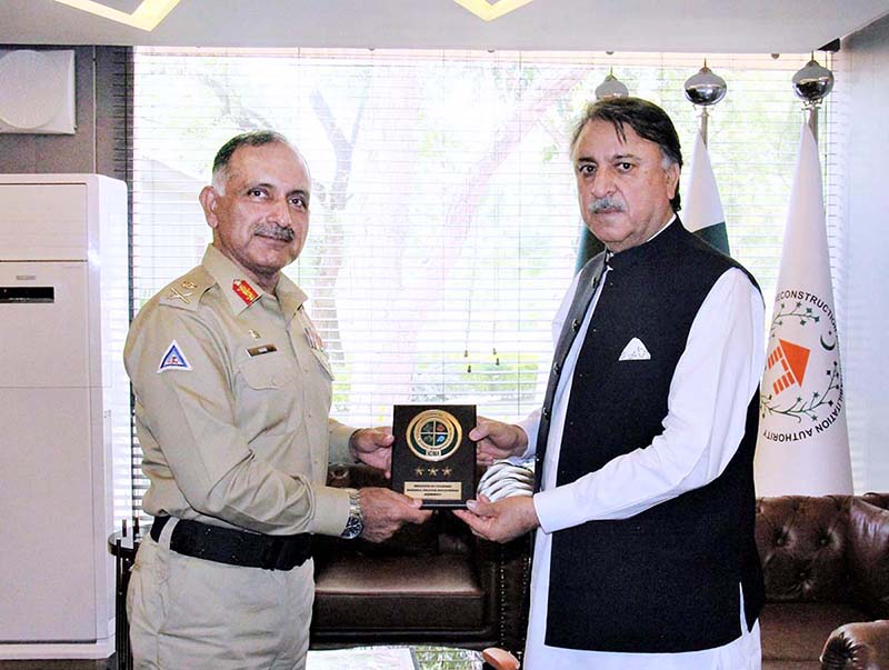 Governor Balochistan, Mr. Abdul Wali Kakar calls on Chairman NDMA, Lt. General Inam Haider Malik at his office