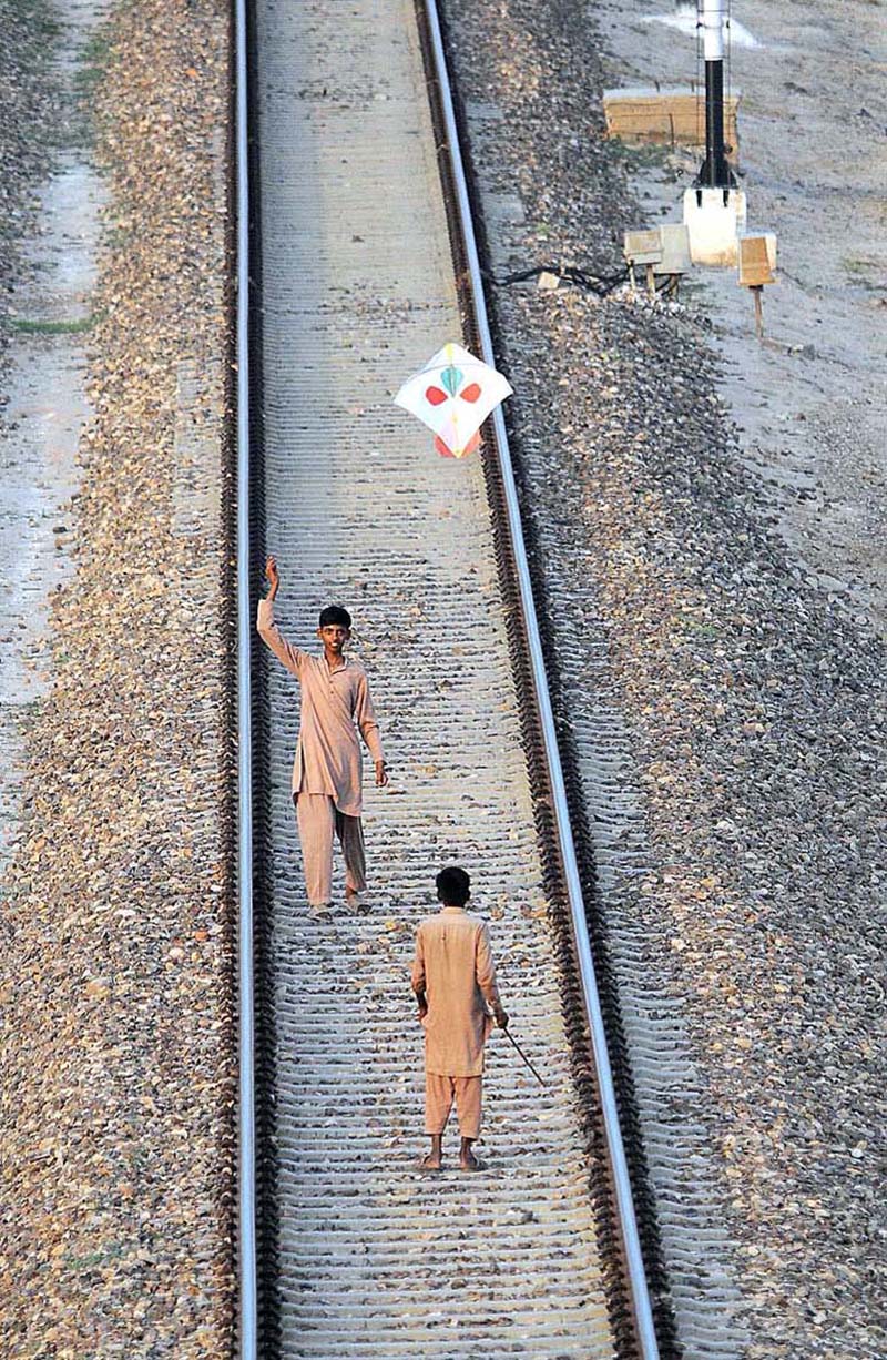 Youngsters flying a kite on railway tracks may cause any misshape that needs the attention of concert authorities