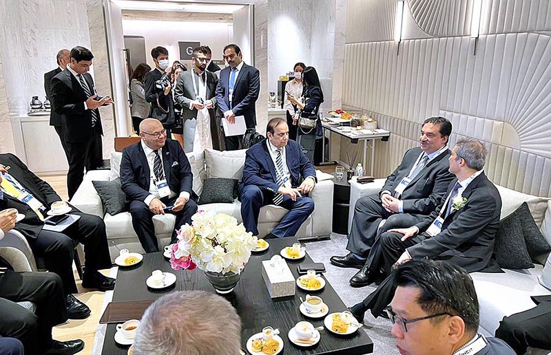 Federal Minister for Energy, Khurram Dastgir in a meeting with Deputy Permanent Secretary of Energy, Thailand and Vice President of Exxon Mobil discussing possibilities of cooperation between Pakistan and Thailand in energy sector, including renewable energy