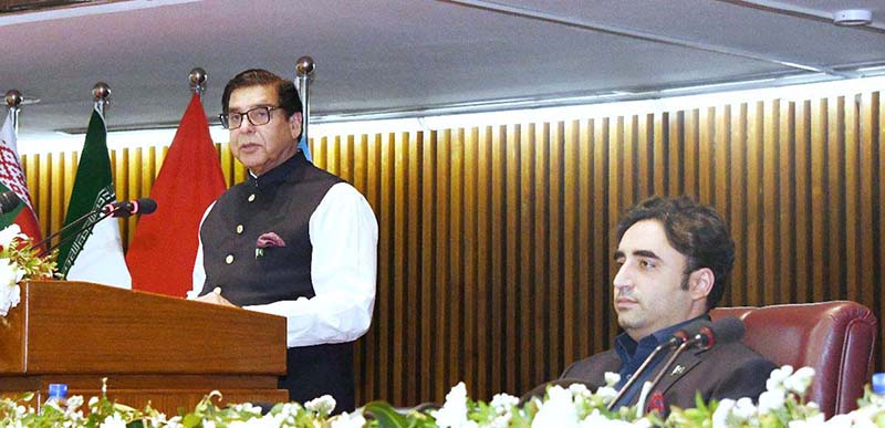 Speaker National Assembly Raja Pervez Ashraf addressing Raja Pervez Ashraf addressing the Closing Plenary Session ‘Building Inclusive and Equal Societies: Challenges and Opportunities” of International Constitutional Convention to Commemorate The Golden Jubilee of Constitution of Islamic Republic of Pakistan at Parliament House