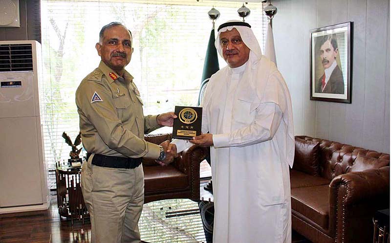 Kuwaiti Ambassador to Pakistan Nassar Abdul Rehman Almutairi called on Chairman NDMA Lt, General Inam Haider Malik in his office