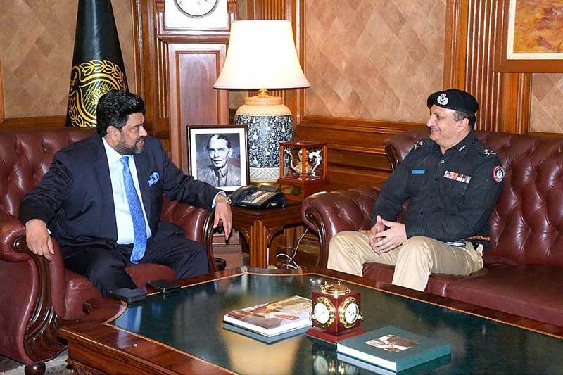 Governor Sindh, Kamran Khan Tessori talks to Additional Inspector General Police, Karachi, Javed Alam Odho at the Governor's House