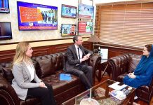 Deputy British High Commissioner to Pakistan, Andrew Dalgleish, calls on Federal Minister for Information and Broadcasting, Marriyum Aurangzeb