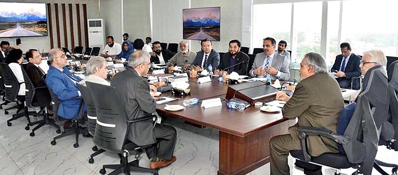 A delegation from Sialkot Chamber of Commerce & Industry held a meeting with Finance Minister Senator Mohammad Ishaq Dar and Defence Minister Khawaja Mohammad Asif on Budget 2023-24 proposals at FBR (Hqrs)