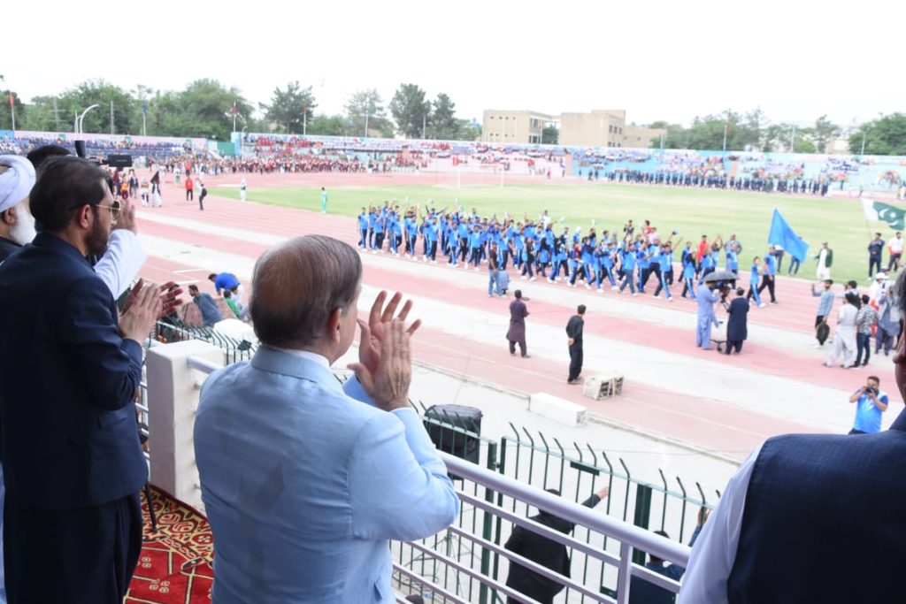 PM assures complete support to promotion of sports, healthy activities for youth  