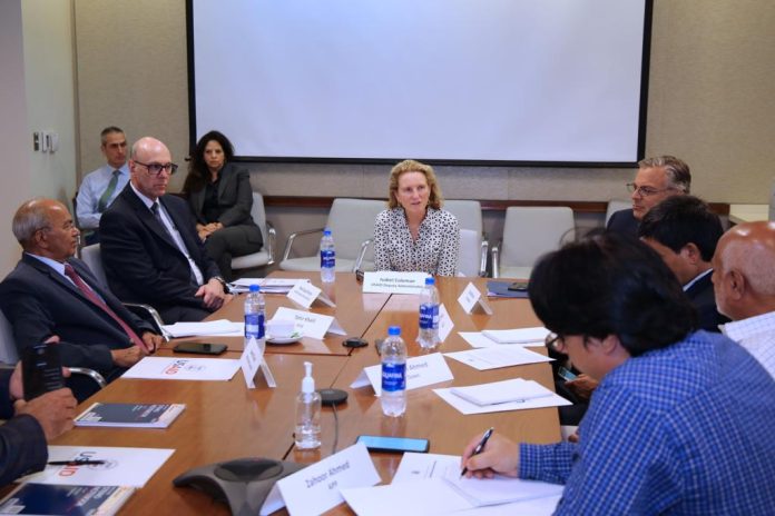 Mutual strategy to fight diseases committed at Pak-US health dialogue