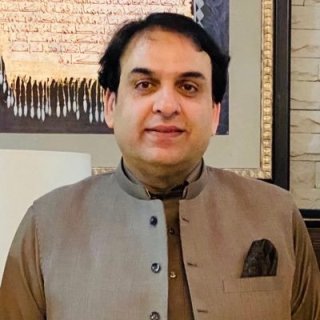 Senator Abdul Qadir assures collective steps for economic development of country