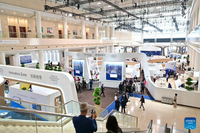 Advanced technology on BCI showcased at Tiankai Higher Education Innovation Park