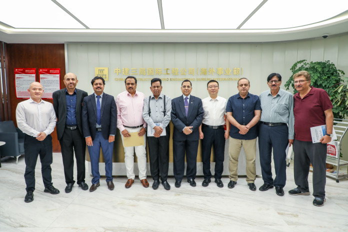 Pakistani media delegation lauds Chinese enterprises' sustainable development efforts