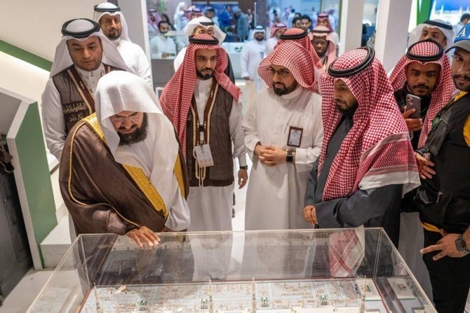 Presidency for Affairs of two Holy Mosques inaugurates 20 exhibitions for Hajj season