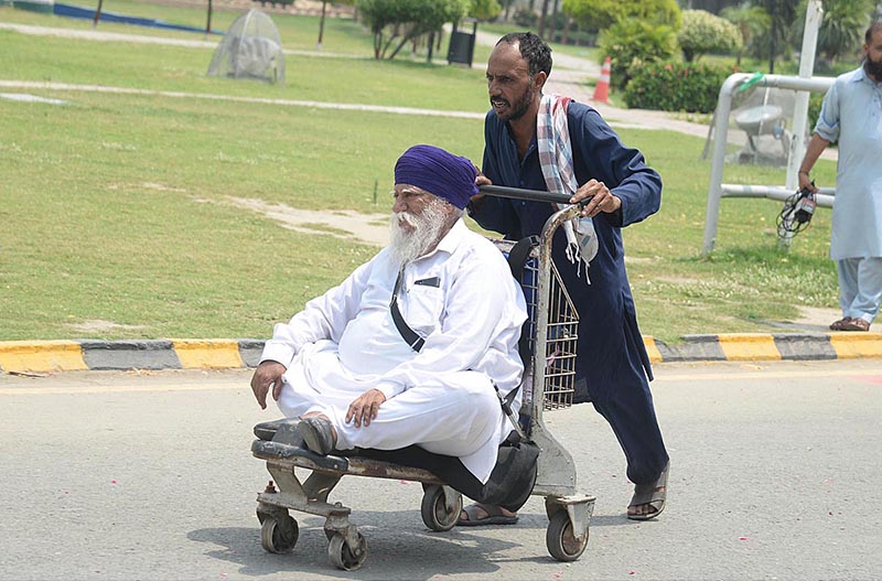 A delegation of Indian Sikh pilgrims are coming to Pakistan via Wagah borde to join the death anniversary of Maharaja Ranjeet Singh