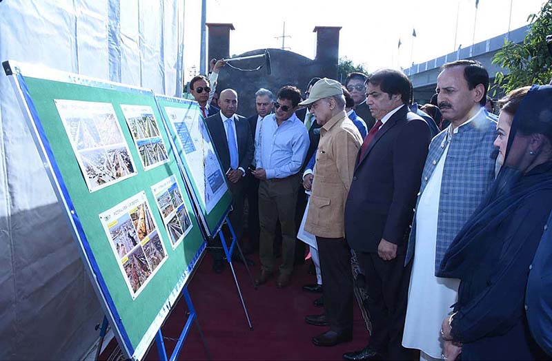 Prime Minister Muhammad Shehbaz Sharif being briefed about the rehabilitated and widened Captain Karnal Sher Khan Shaheed Avenue
