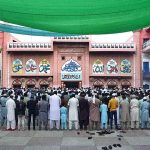 A large number of faithful offering Eidul Azha prayers at Jamia Naeemia