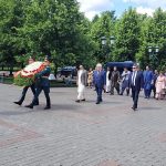 Chairman Senate Muhammad Sadiq Sanjrani along with delegation laying wreath at the tomb of unknown soldiers