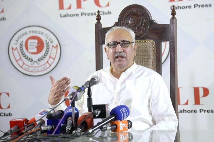 Former Member of National Assembly Raza Nasrullah Ghamman is announcing his resignation from PTI in a press conference at Press Club