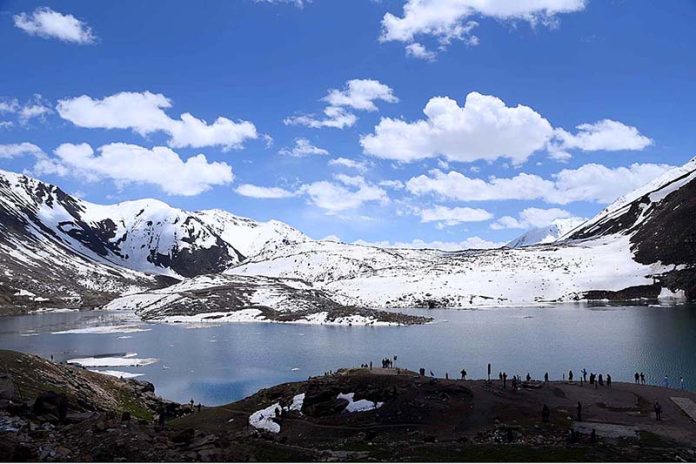 Lulusar Lake offers a mesmerizing and picturesque view with its captivating beauty