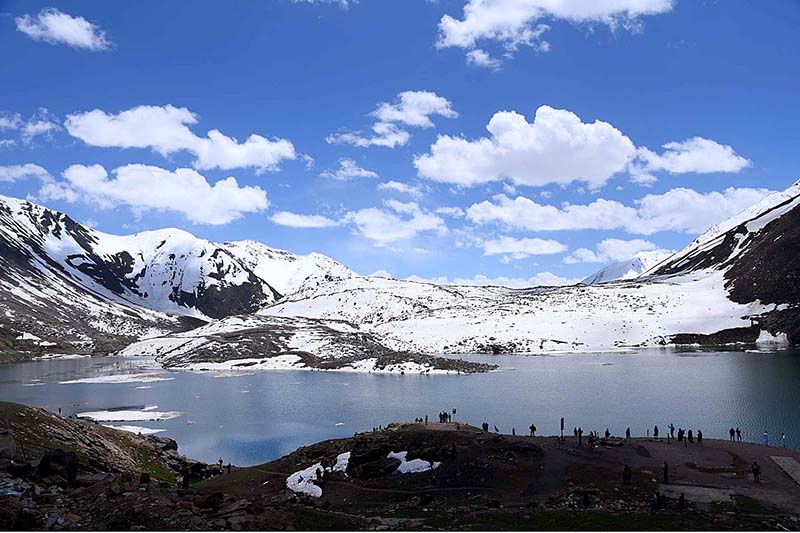 Lulusar Lake offers a mesmerizing and picturesque view with its captivating beauty