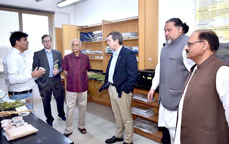 U.S. Deputy Chief of Mission Andrew Schofer along with U.S. Consul General Lahore William K. Makaneole visits the Center for Advanced Studies at University of Agriculture Faisalabad