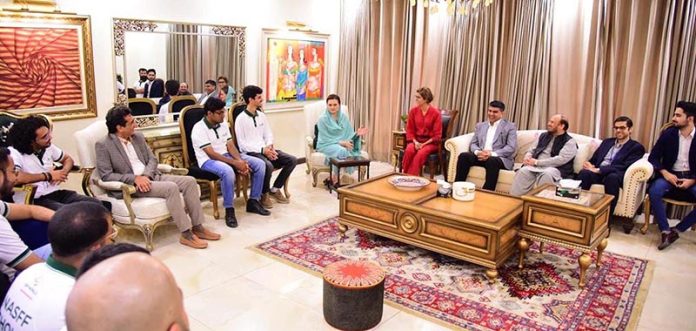 Ms. Marriyum Aurangzeb, Federal Minister for Information and Broadcasting addressing the NASFF's high achievers who are leaving for Australia to participate in the National Amateur Film Festival Award