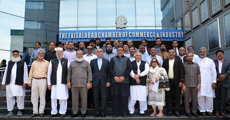 Group photo of FCCI members with Mr. Mehran Movahhedfar, Consul General of the Islamic Republic of Iran during their visit to Faisalabad Chamber of Commerce & Industry (FCCI))