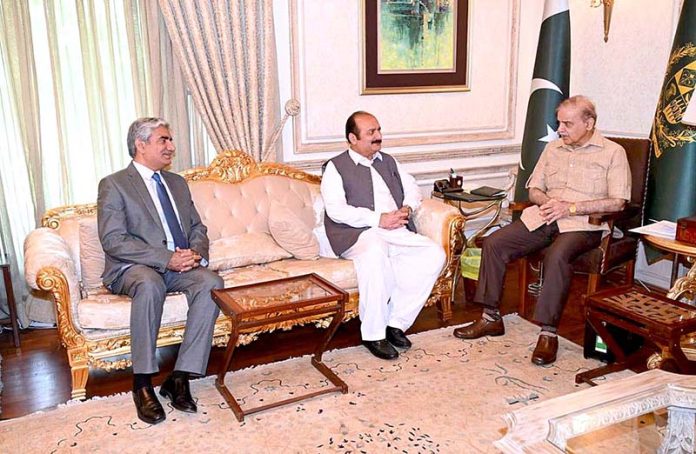 Vice President PML N Punjab, Rana Mashhood Ahmad Khan calls on Prime Minister Muhammad Shehbaz Sharif Vice President PML N Punjab, Rana Mashhood Ahmad Khan calls on Prime Minister Muhammad Shehbaz Sharif