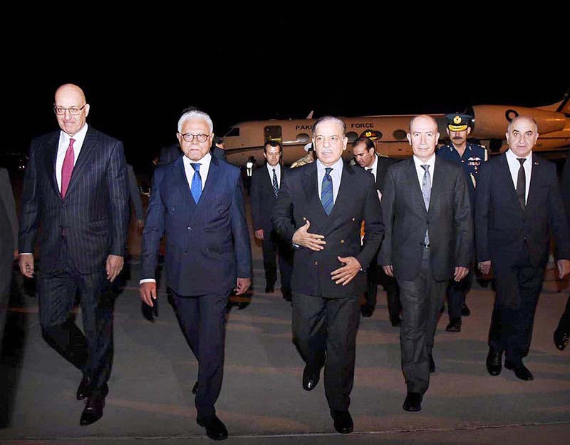 Prime Minister Muhammad Shehbaz Sharif arrives in Ankara on his two day official visit. High officials from Turkish Foreign Ministry and Pakistan's Mission in Türkiye received the Prime Minister upon his arrival at Esenboga Airport