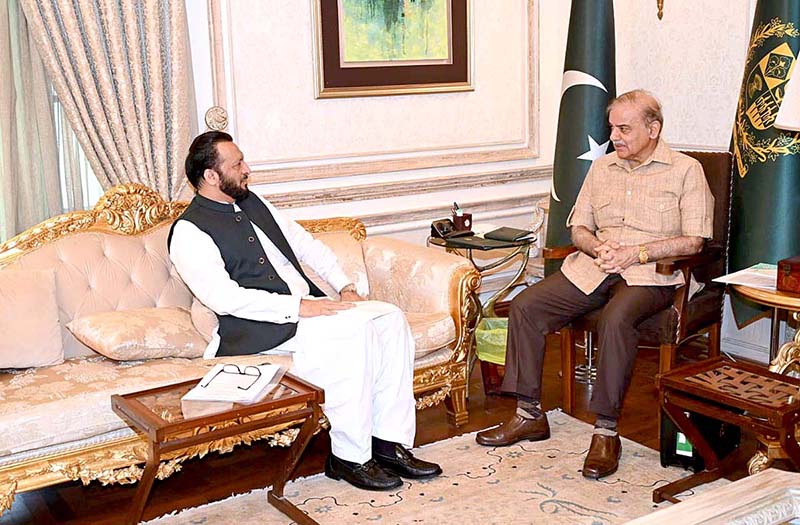 Chairman LESCO Hafiz Nauman calls on Prime Minister Muhammad Shehbaz Sharif