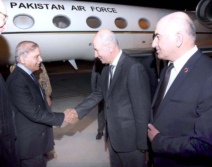 Prime Minister Muhammad Shehbaz Sharif arrives in Ankara on his two day official visit. High officials from Turkish Foreign Ministry and Pakistan's Mission in Türkiye received the Prime Minister upon his arrival at Esenboga Airport