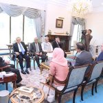Economic Team led by Finance Minister Ishaq Dar calls on Prime Minister Muhammad Shehbaz Sharif