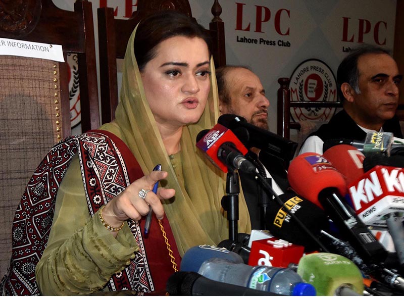 Minister for Information and Broadcasting Marriyum Aurangzeb talking to the media persons during 'Meet the Press' Program on her visit to the Lahore Press Club