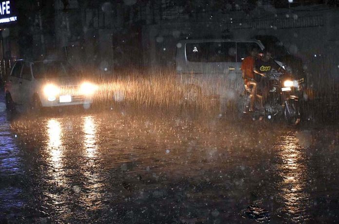 Rain lashes parts of city