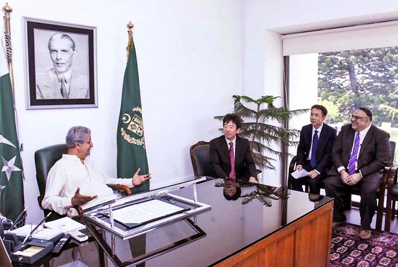 A three-member delegation, led by Mr. Masafumi Harano, the Asia Head of Suzuki Motors, calls on the Federal Minister for Commerce, Syed Naveed Qamar, at his chamber